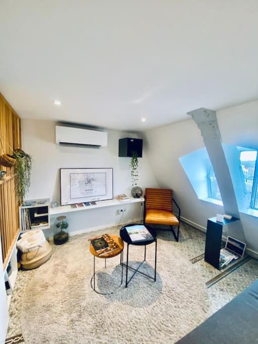 *Astoria 6* Appart Cosy En Plein Centre Vichy Dış mekan fotoğraf
